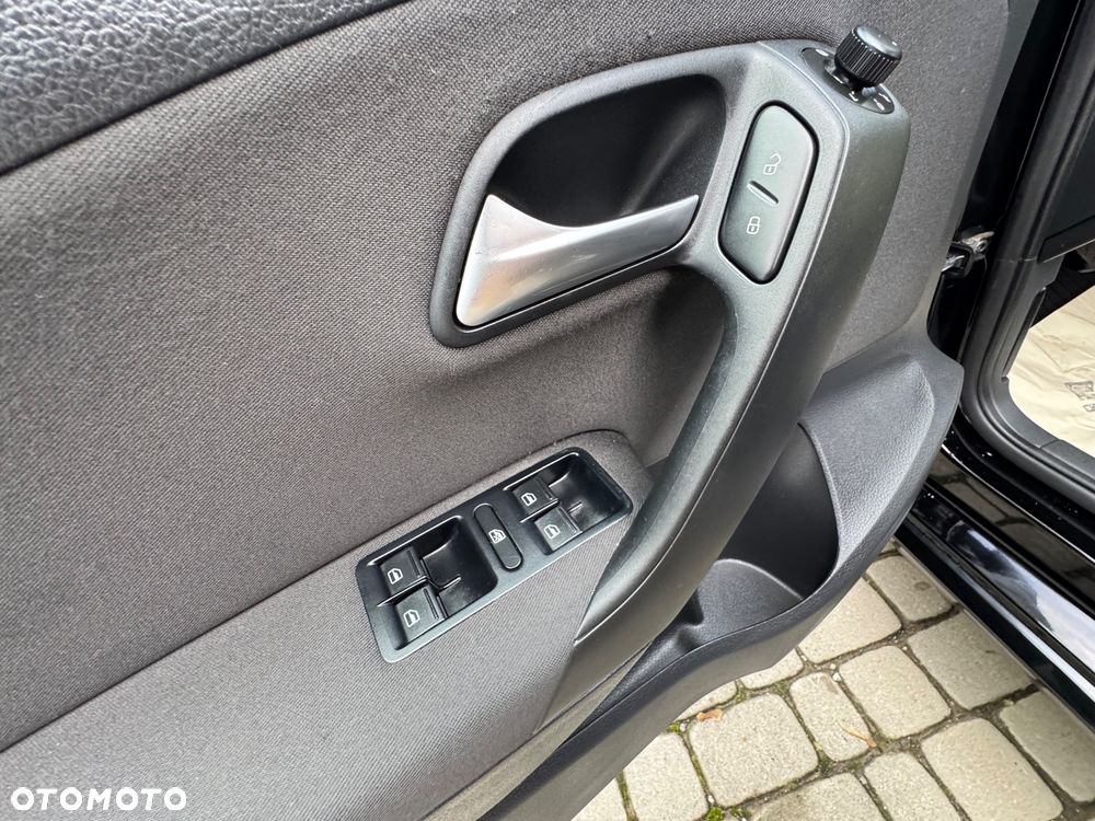 Volkswagen Polo - 15