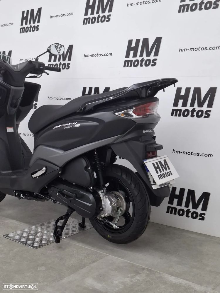 Suzuki Burgman 125 STREET - 14