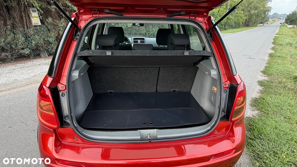 Suzuki SX4 - 32