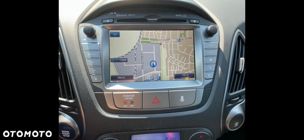 Hyundai ix35 1.6 2WD Fifa World Cup Edition - 10