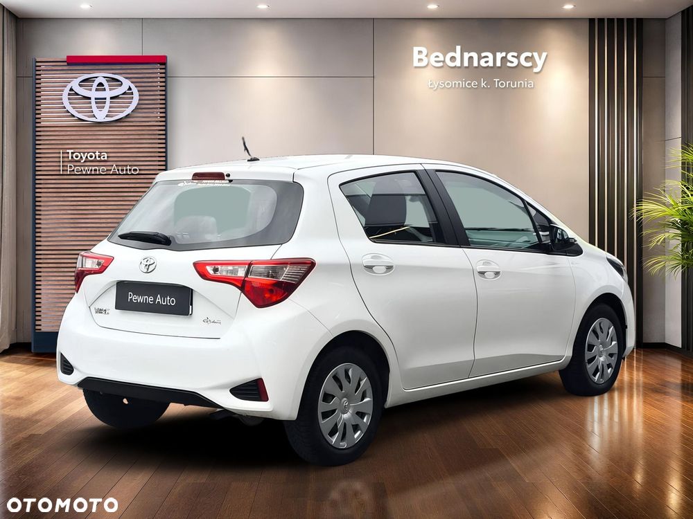 Toyota Yaris - 5