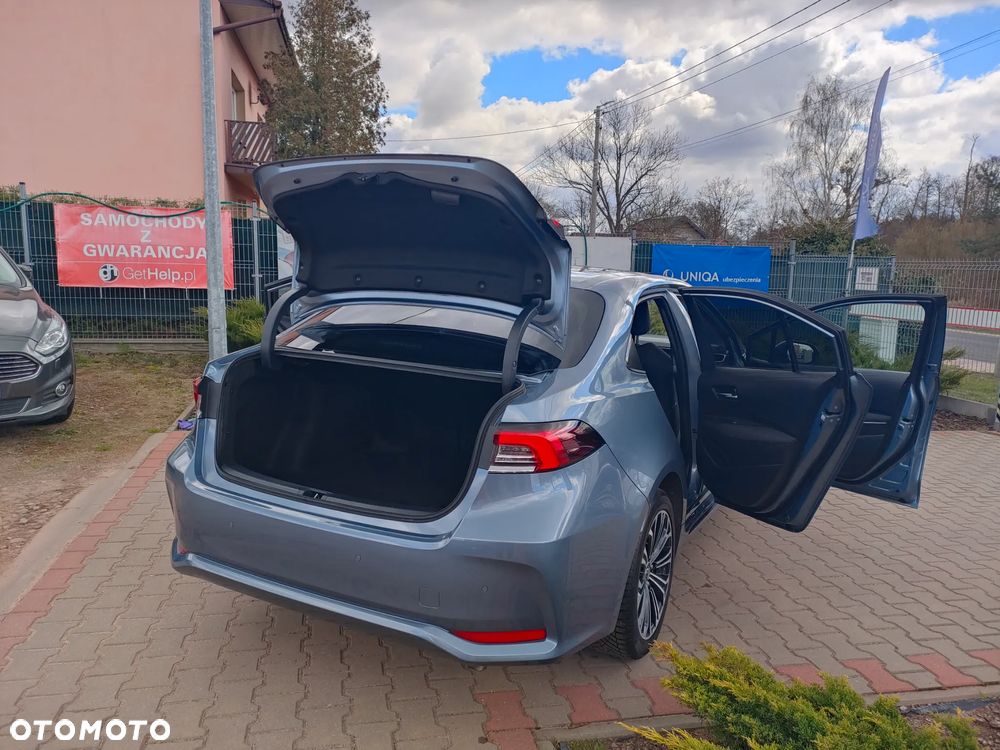 Toyota Corolla 1.8 Hybrid Comfort - 29