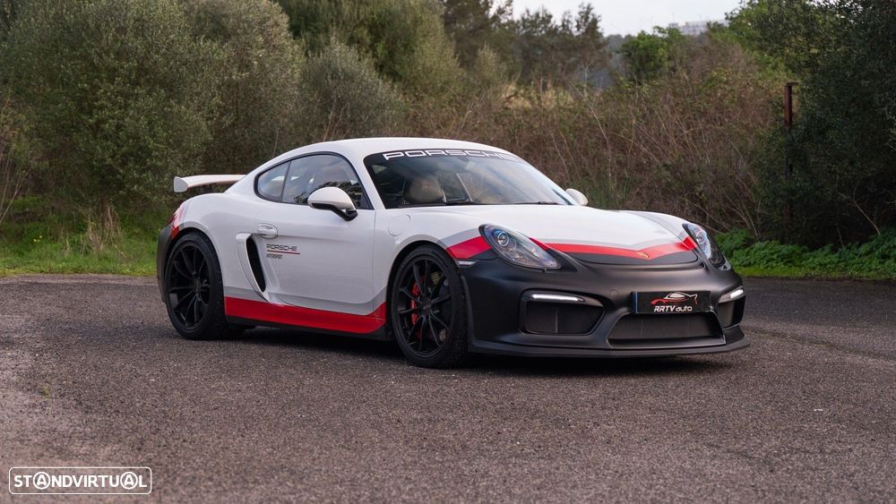 Porsche Cayman GT4 - 3