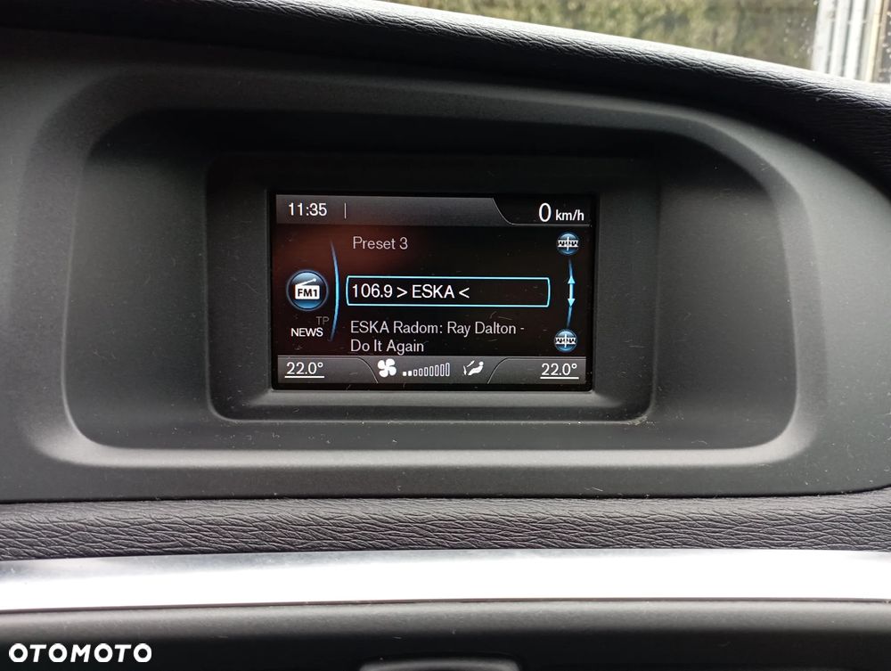 Volvo V40 T2 Ocean Race - 16