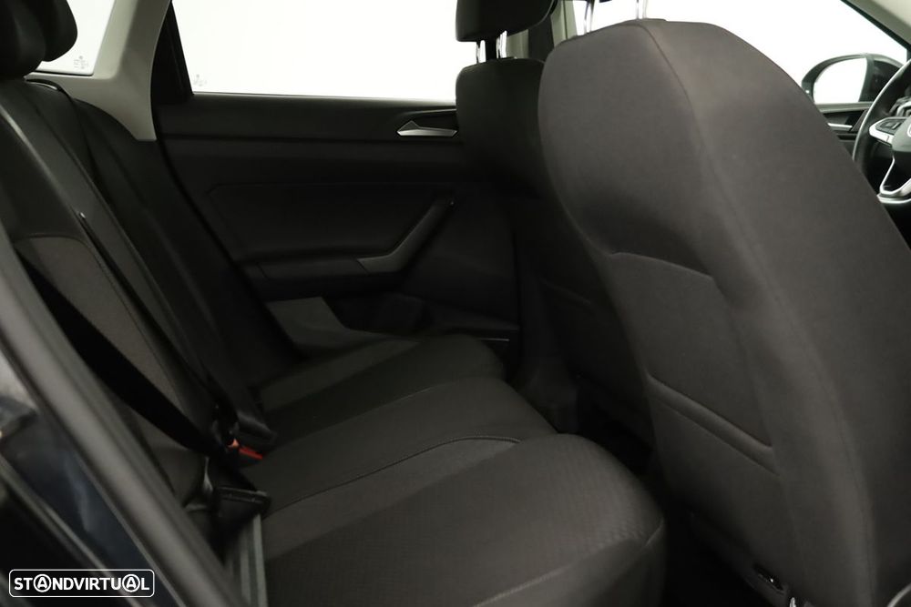 VW Taigo 1.0 TSI Urban DSG - 21