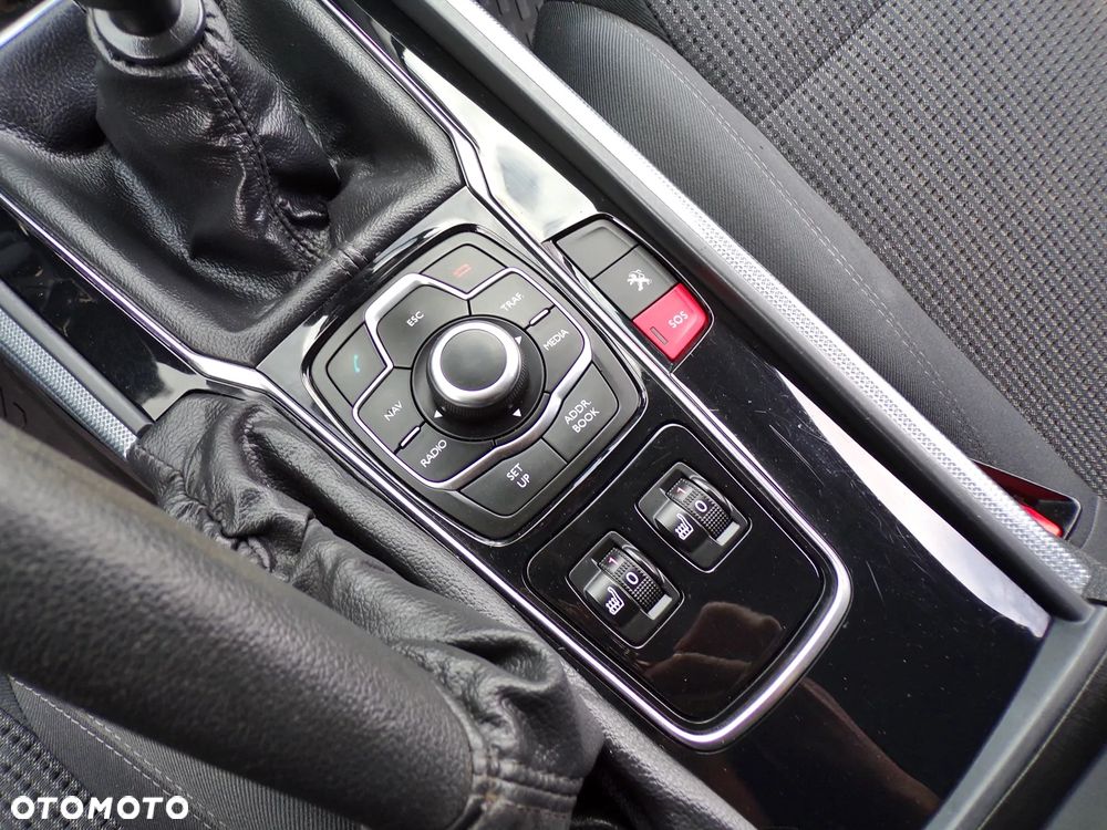 Peugeot 508 155 THP Active - 25