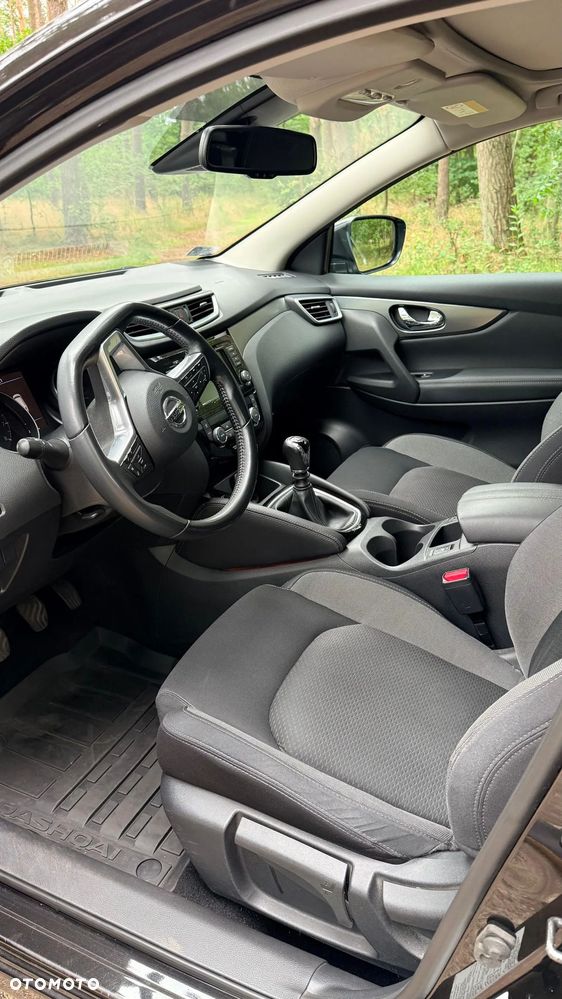 Nissan Qashqai 1.3 DIG-T N-Connecta - 8
