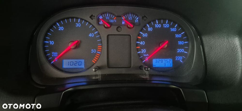 Volkswagen Golf 1.9 TDI Trendline - 8