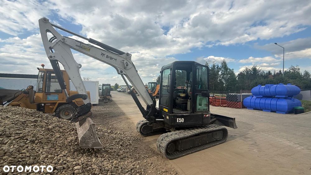 Bobcat E50 - 1