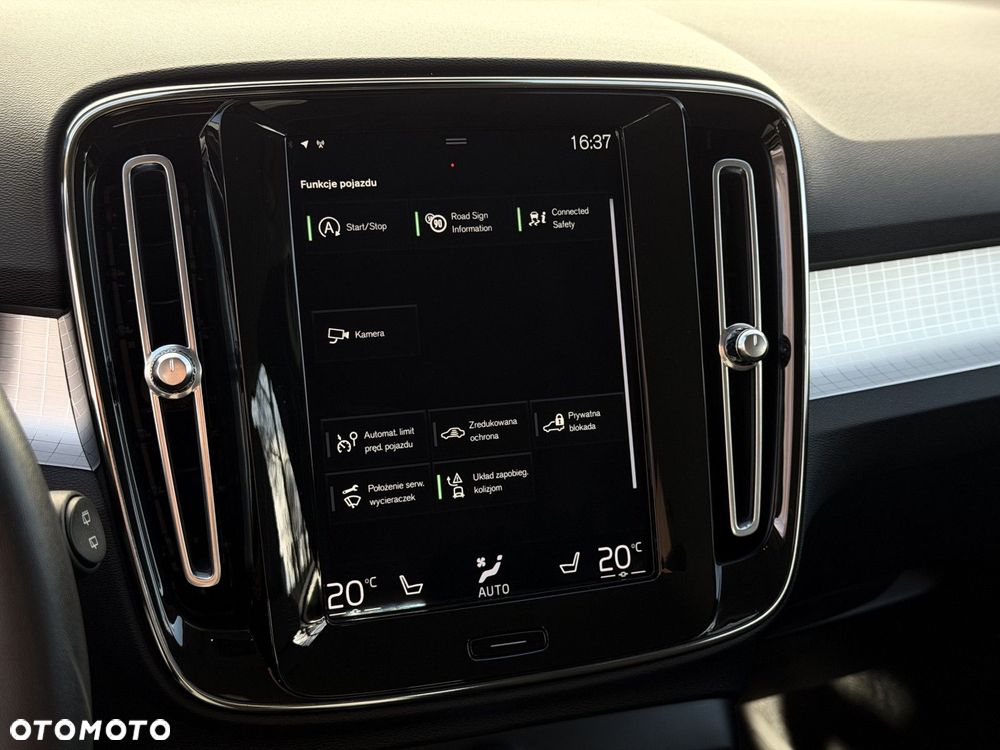 Volvo XC 40 - 26