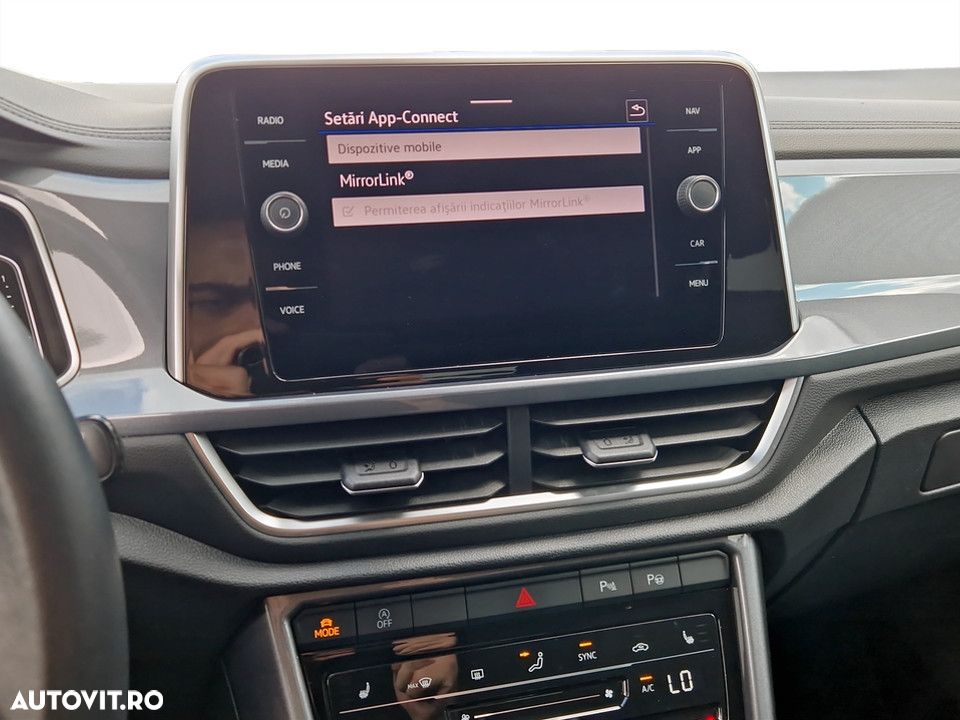 Volkswagen T-Roc 1.5 TSI DSG Style - 24