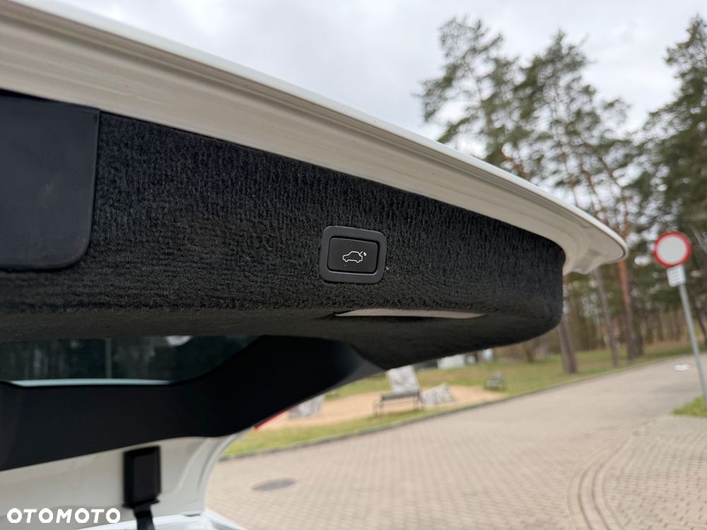 Volvo V70 D4 Geartronic Summum - 25