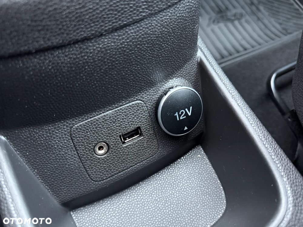 Ford Fiesta 1.25 Titanium - 28