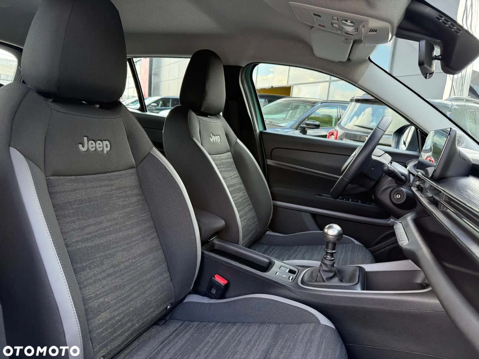 Jeep Avenger 1.2 GSE T3 Longitude FWD - 10
