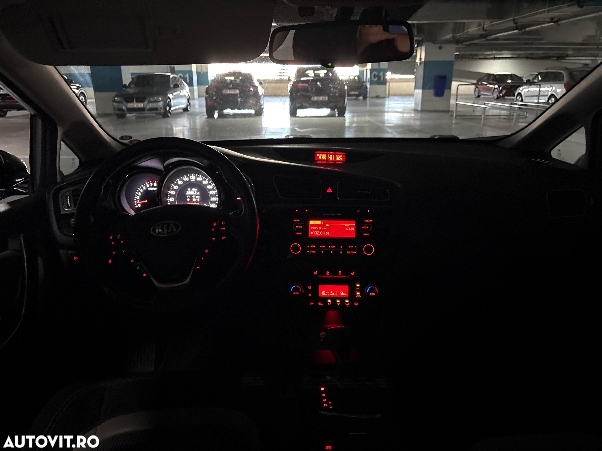 Kia Ceed 1.6 GDI DCT SW Vision - 11