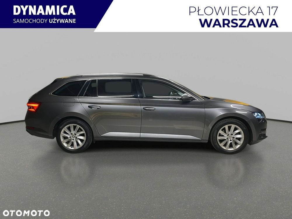 Skoda Superb 2.0 TDI SCR Style DSG - 9