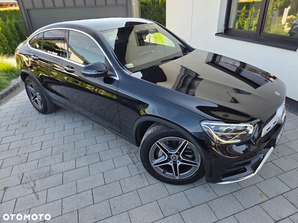 Mercedes-Benz GLC 200 4Matic 9G-TRONIC AMG Line Plus - 22
