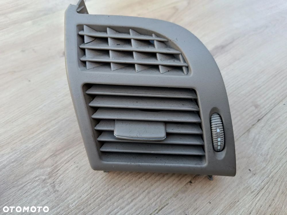 MERCEDES W211 KRATKA NAWIEWU LEWA PRAWA BEŻOWA BANAN - 8