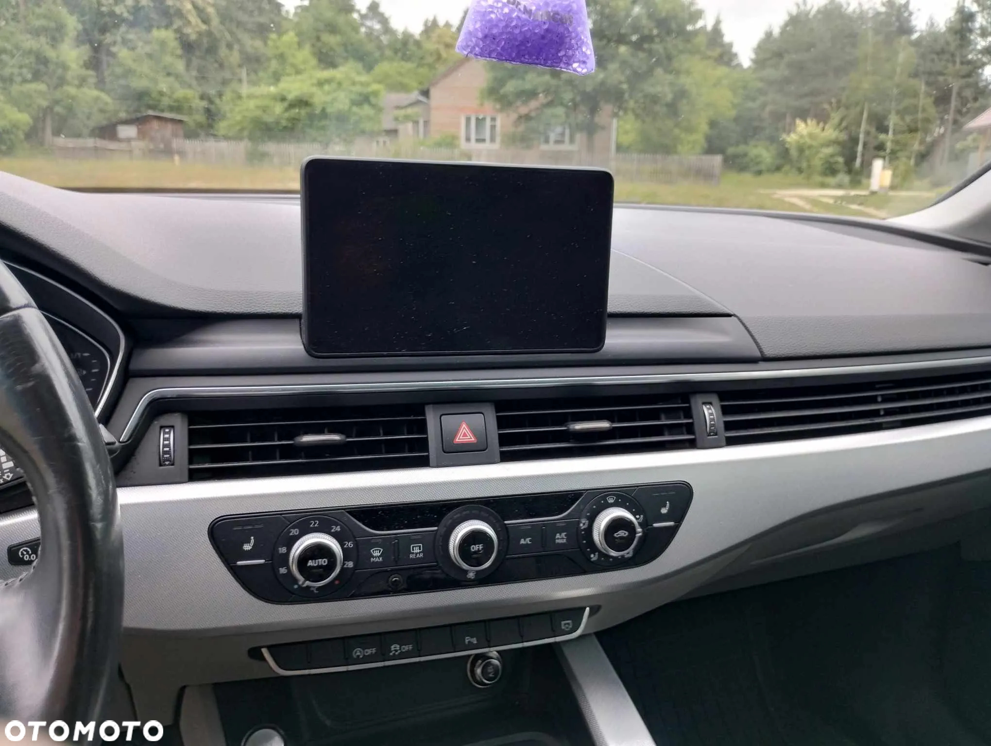 Audi A4 2.0 TDI clean diesel - 11