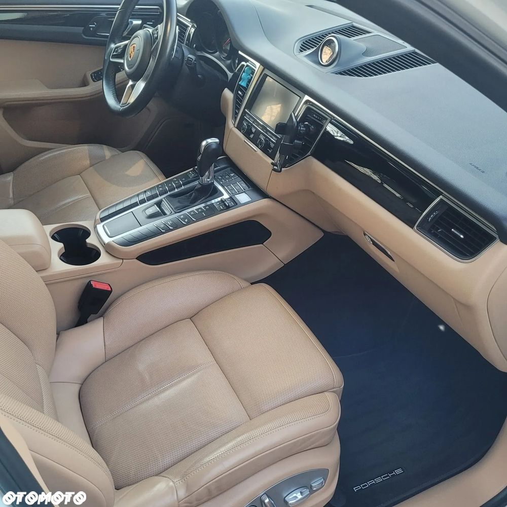 Porsche Macan S - 7