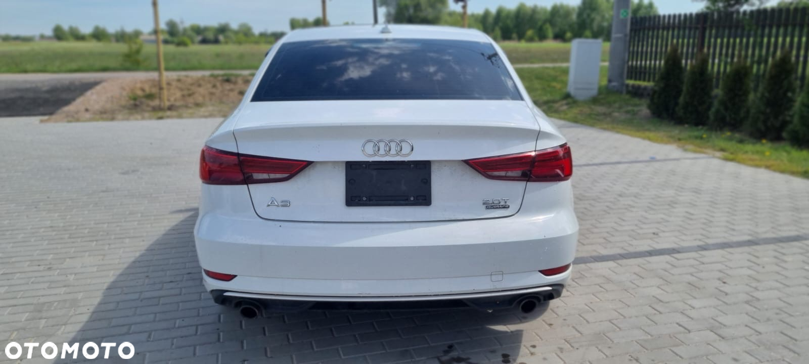 Audi A3 2.0 TFSI Sportback quattro S tronic design - 2