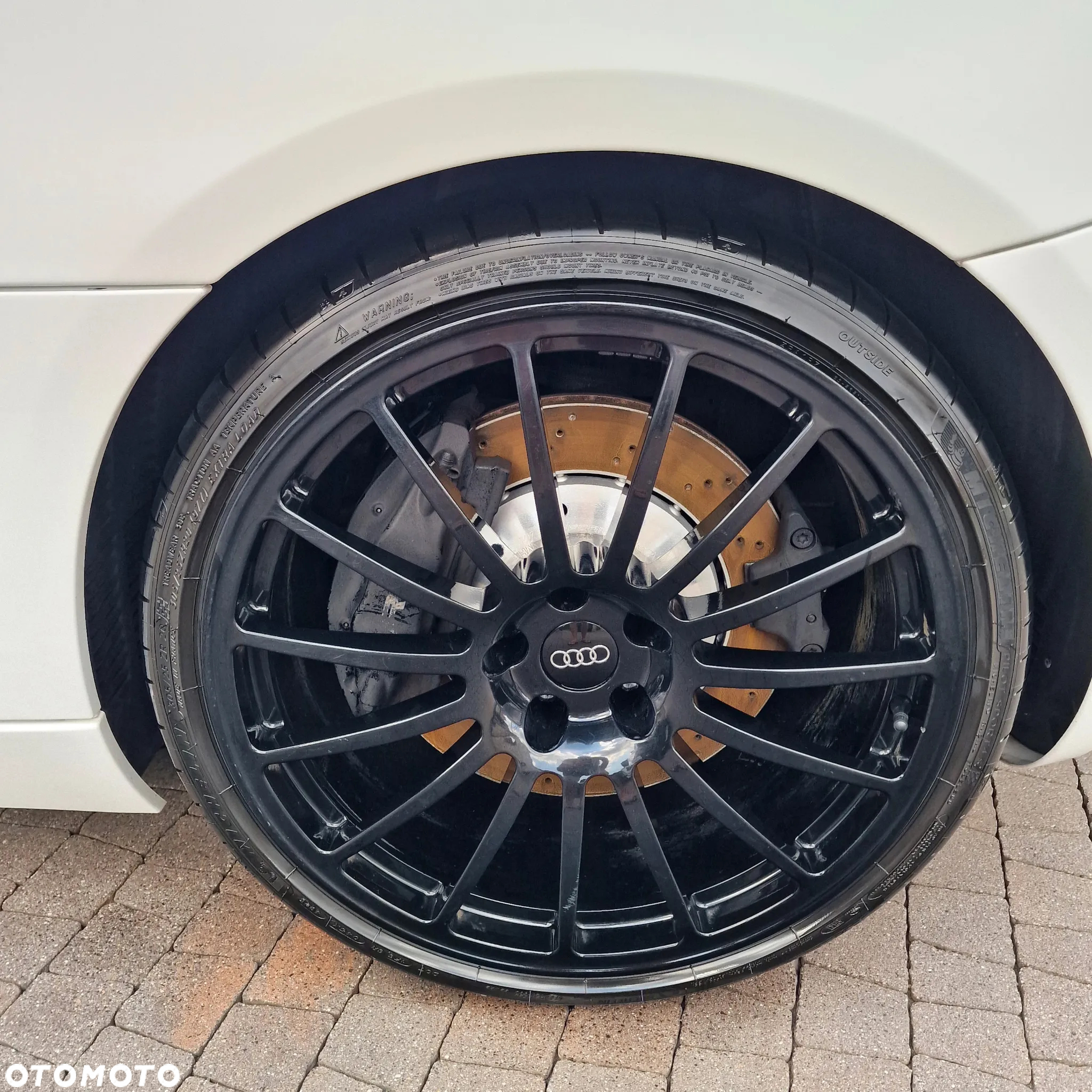 Audi R8 Coupé 4.2 Quattro R tronic - 14