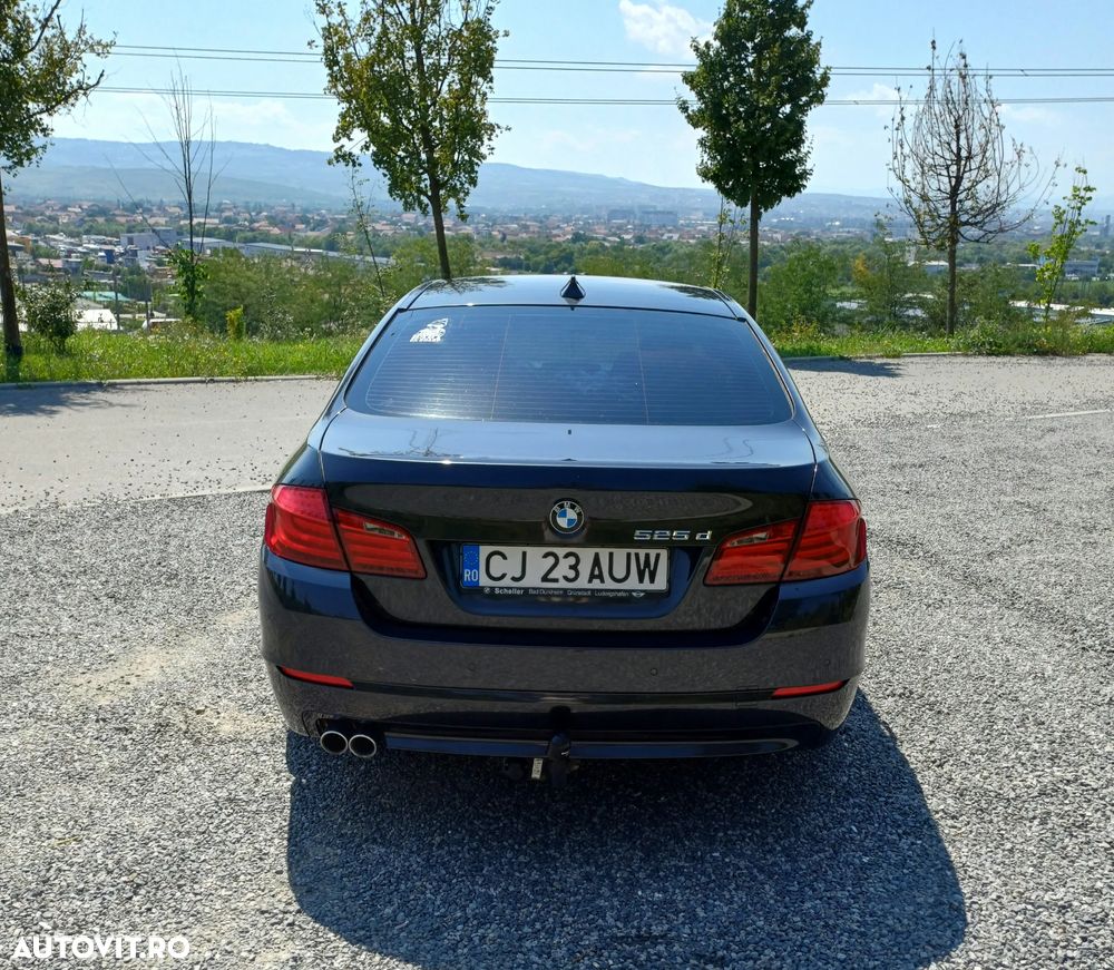 BMW Seria 5 525d Aut. - 4