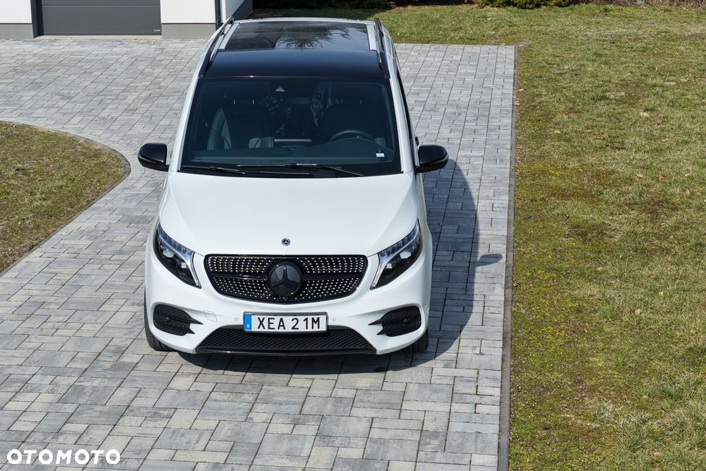 Mercedes-Benz Klasa V - 11