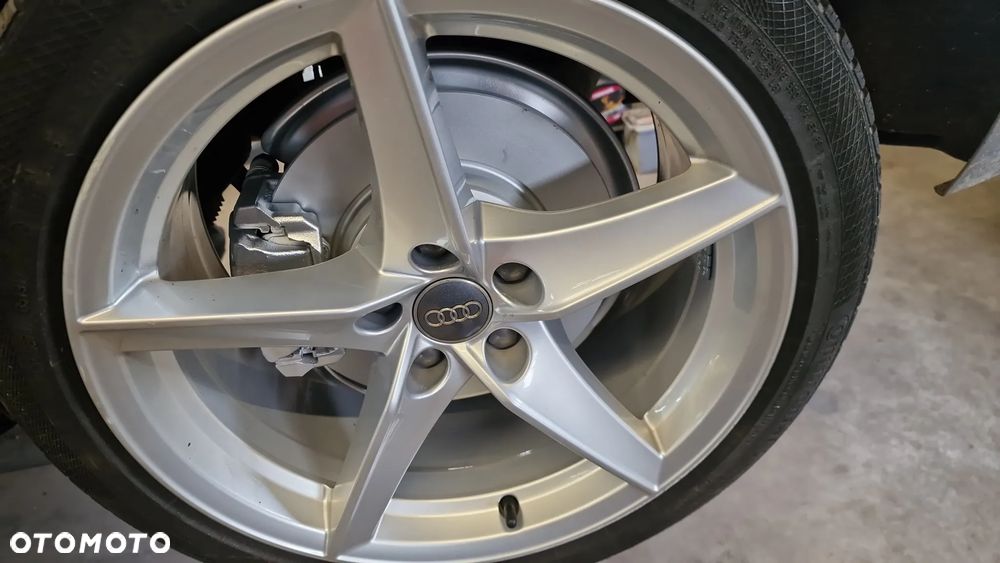 Audi A4 Avant 2.0 TDI - 33