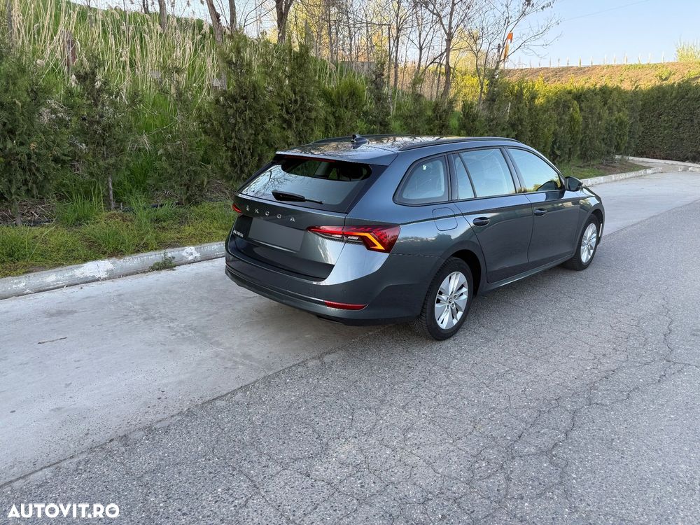 Skoda Octavia 2.0 TDI DSG Ambition - 10