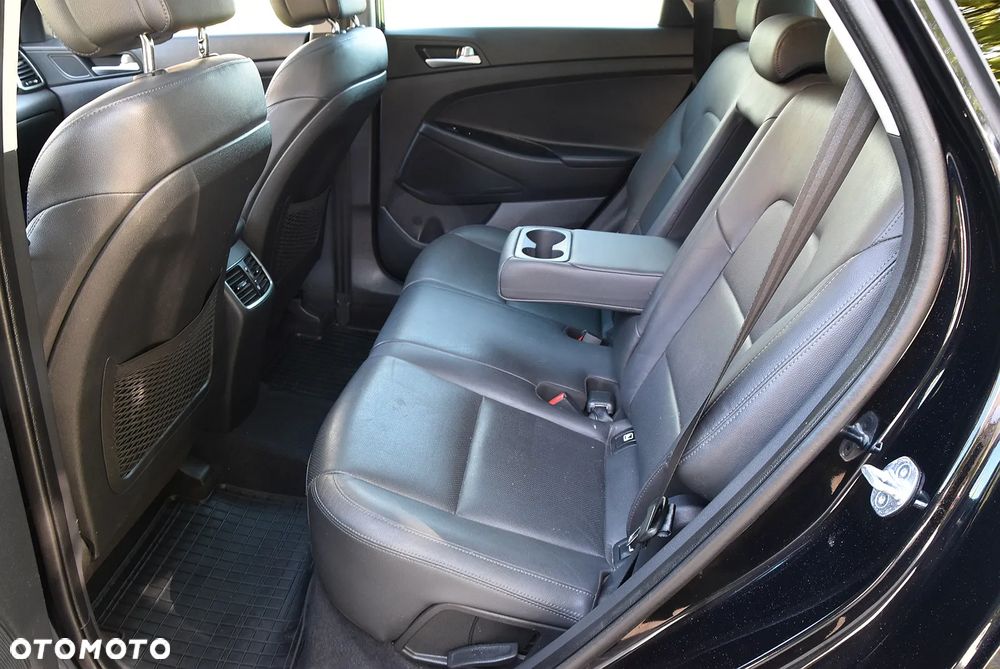 Hyundai Tucson 2.0 CRDI 4WD Automatik Premium - 21