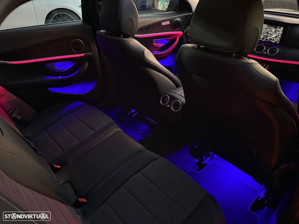 Mercedes-Benz E 300 de 4Matic T 9G-TRONIC Avantgarde - 17