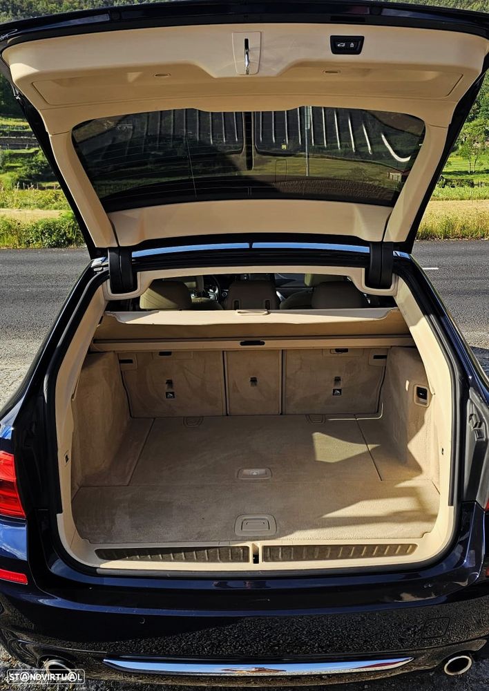 BMW 525 d Aut. Luxury Line - 23