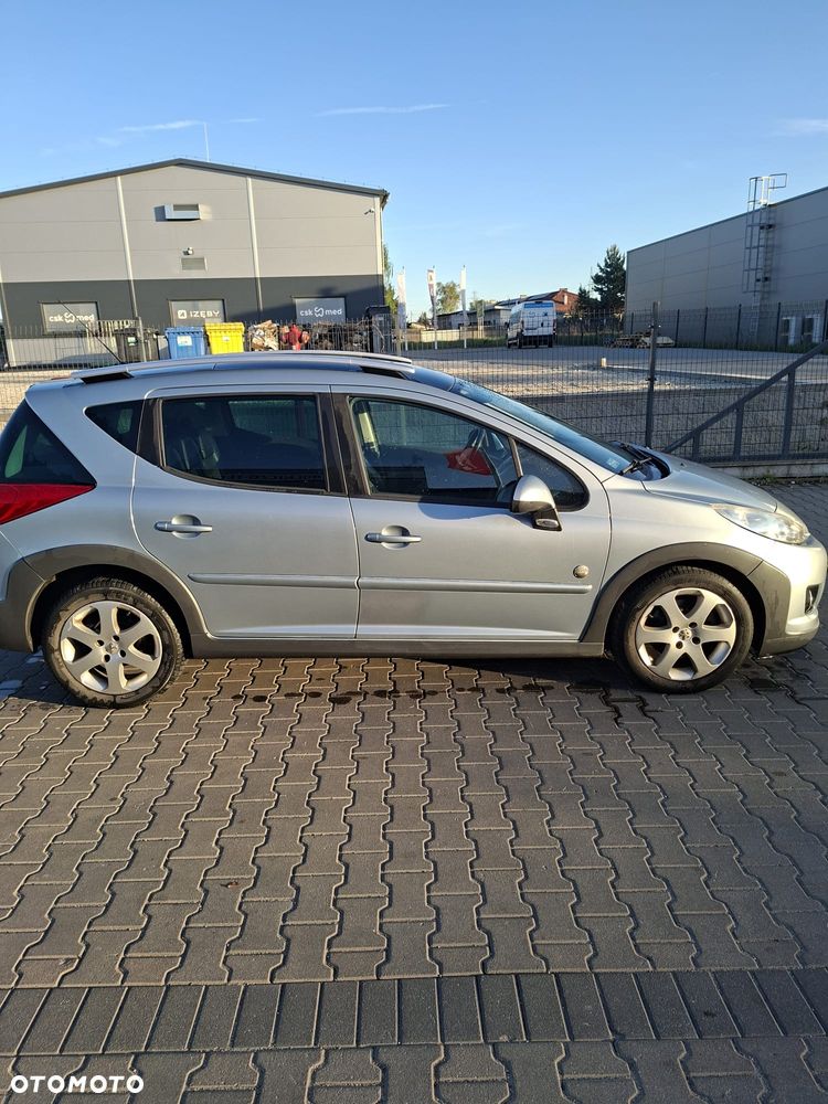 Peugeot 207 1.6 HDi - 6