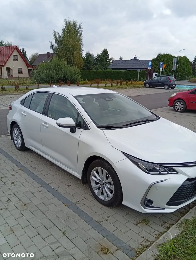Toyota Corolla - 3