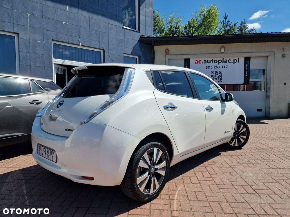 Nissan Leaf 24kWh Tekna - 14