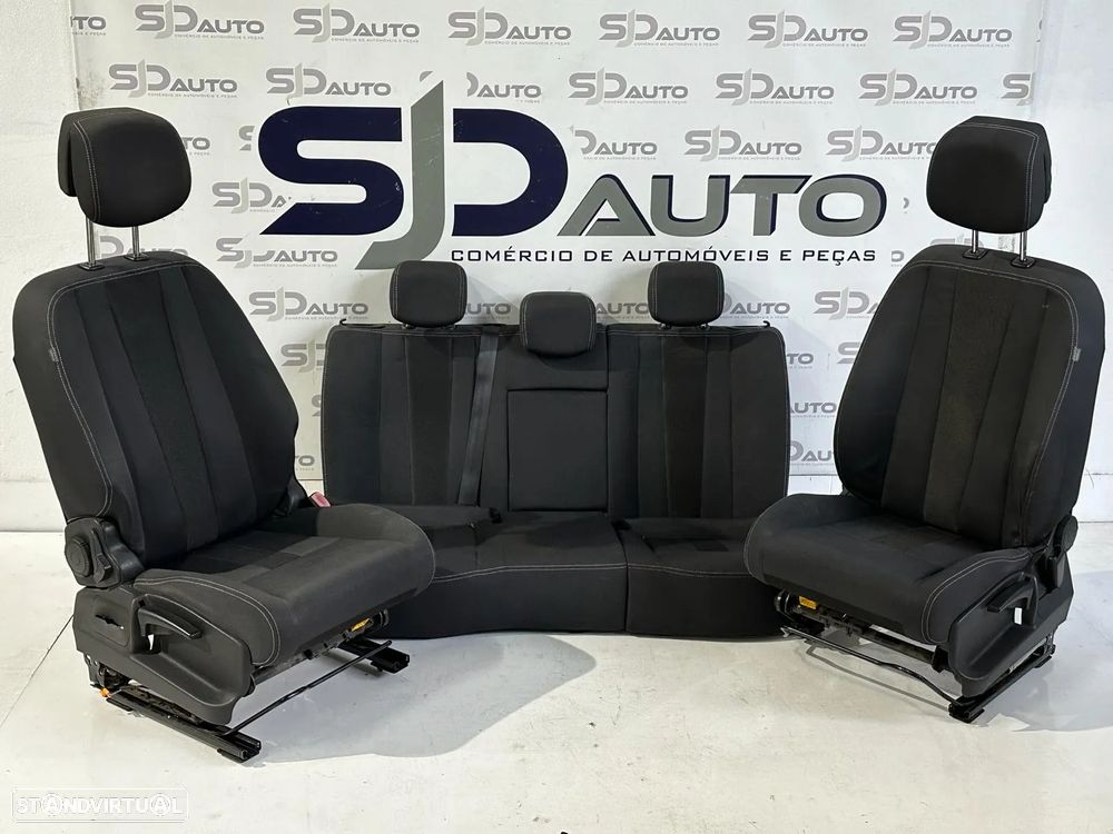 Conjunto Bancos - Renault Megane III