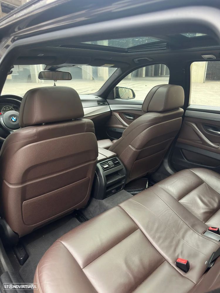 BMW 525 d Touring Sport-Aut. Luxury Line - 15