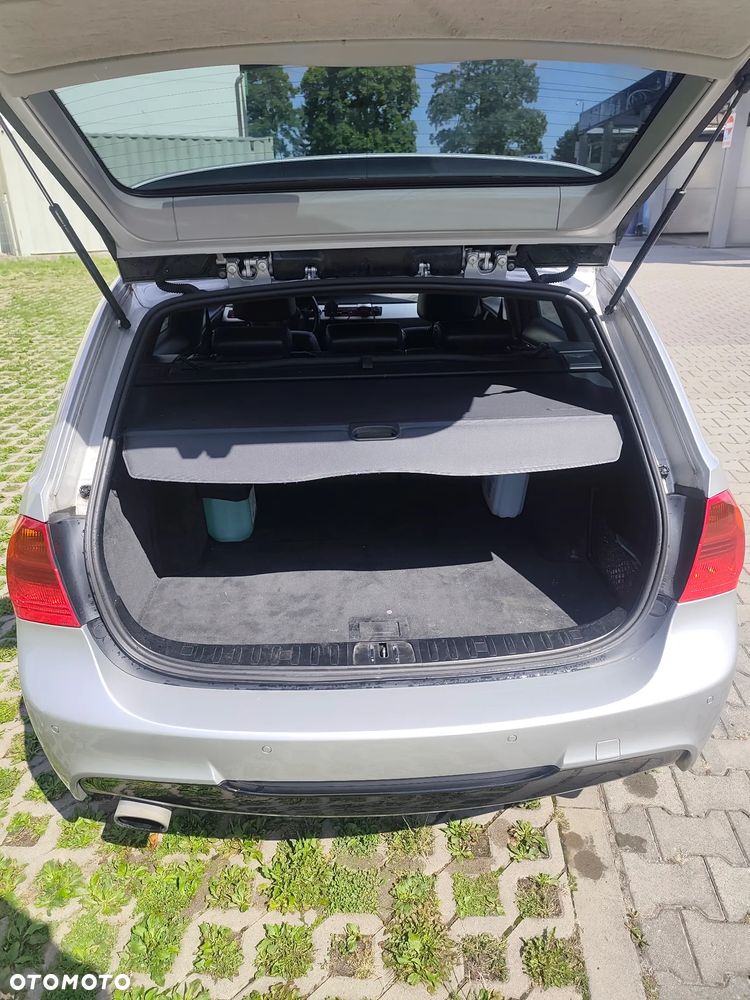 BMW Seria 3 320d - 14