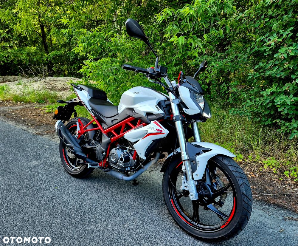 Benelli BN 125 - 1