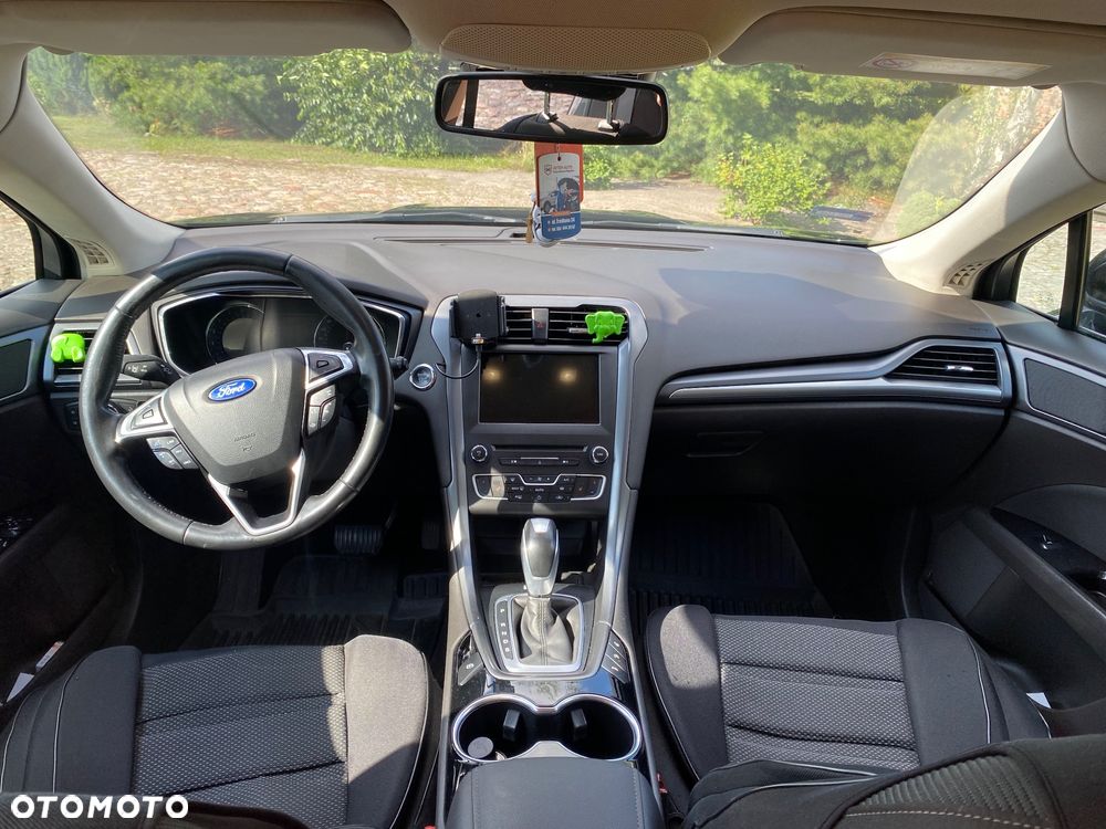 Ford Mondeo - 13