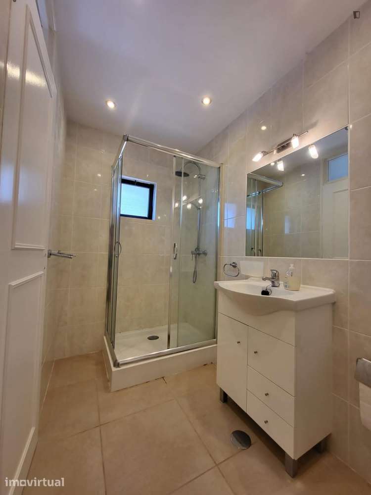 Apartamento com 3 quartos - localizado em Lagos - Grande imagem: 3/18