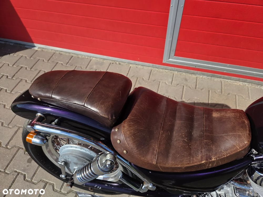 Suzuki Intruder - 7