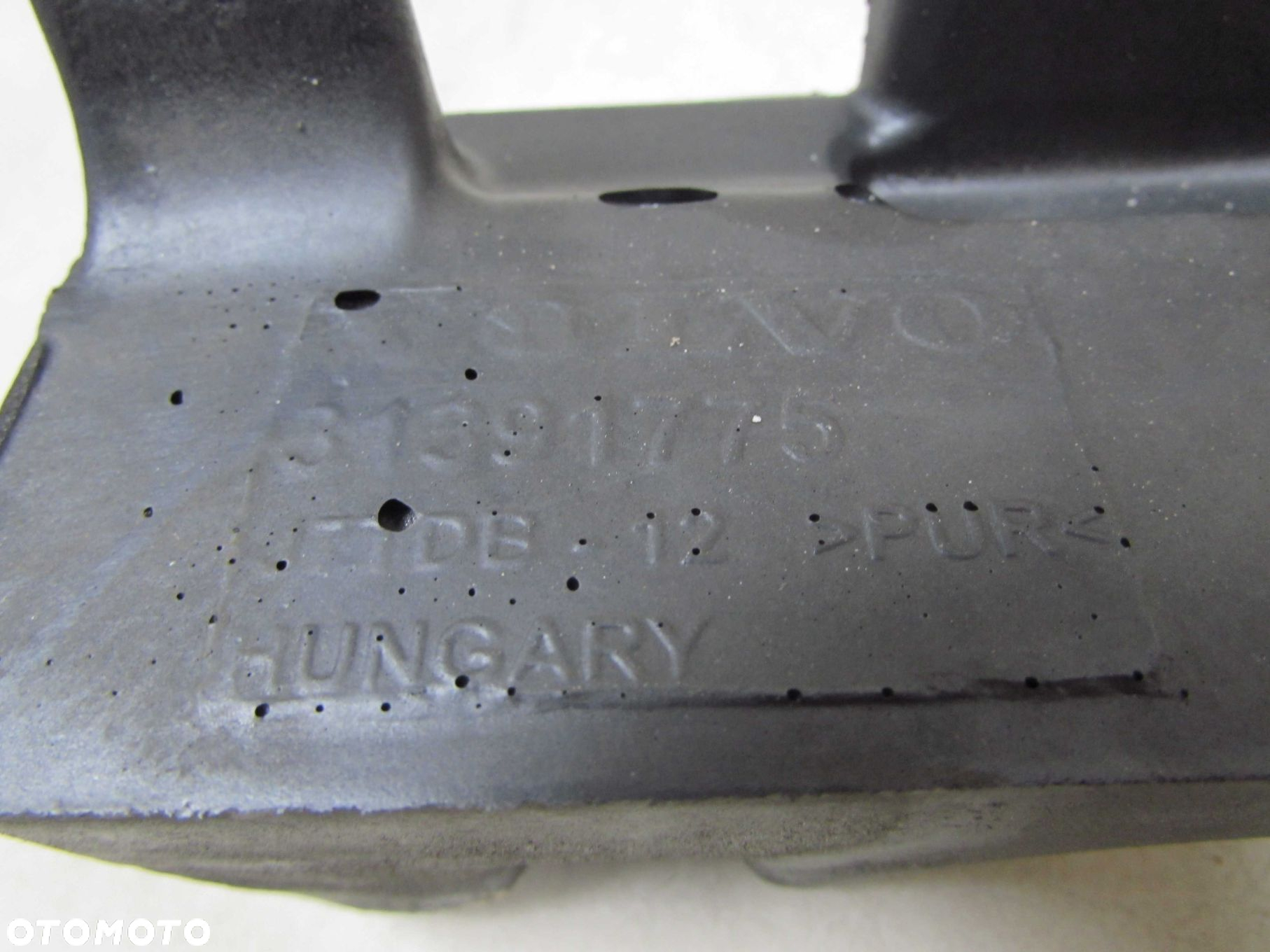VOLVO S60 II V60 13-18 PIANKA WYGLUSZENIE BLOTNIKA LEWE 31391775 - 4