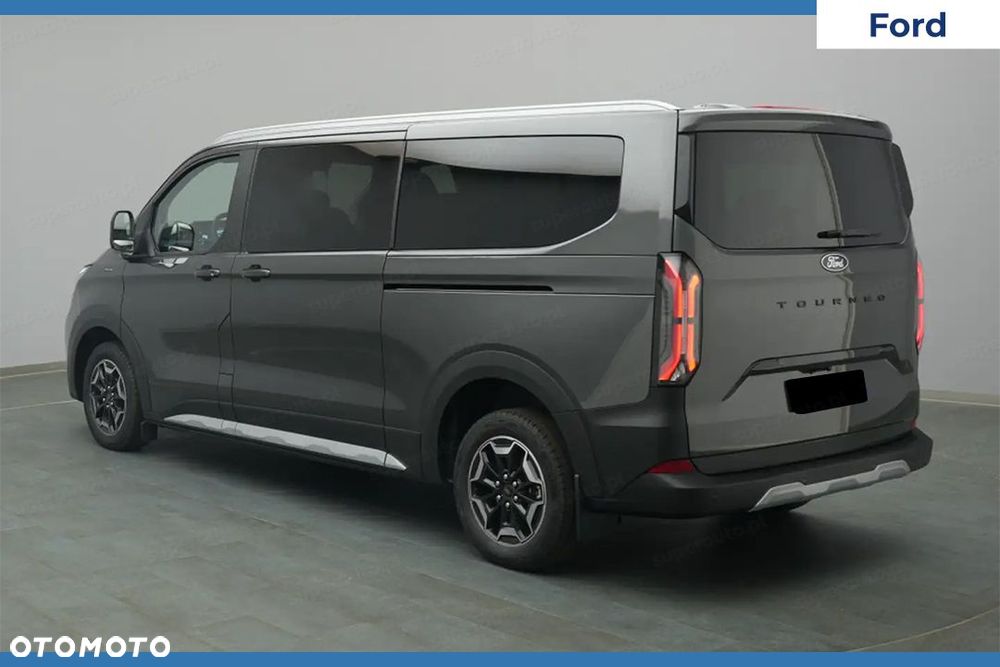 Ford Tourneo Custom - 4