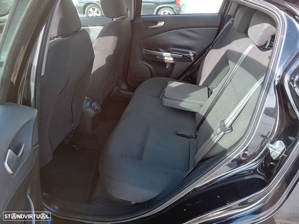 Alfa Romeo Giulietta 1.6 JTDm Progression - 23