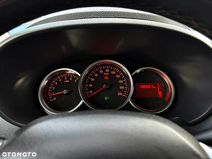 Dacia Lodgy 1.3 TCe Stepway S&S - 32