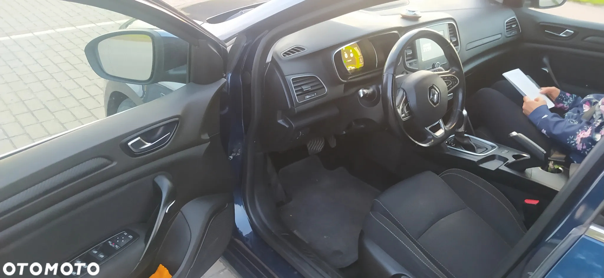 Renault Megane 1.5 dCi Limited EDC - 8