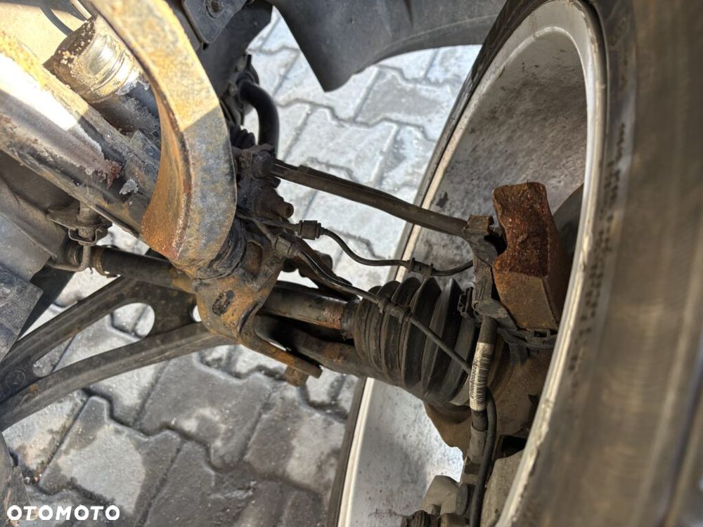 Mercedes-Benz ML 63 AMG 4Matic 7G-TRONIC - 9