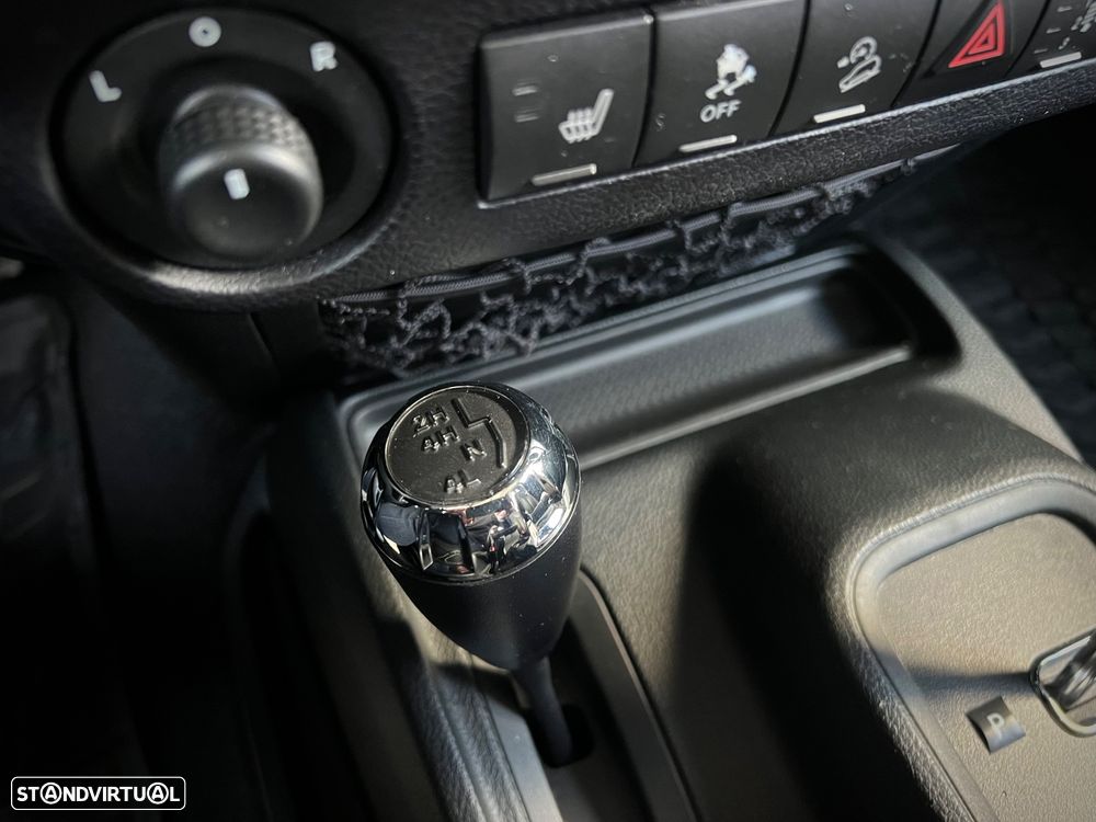 Jeep Wrangler Unlimited 2.8 CRD Sahara AT - 16